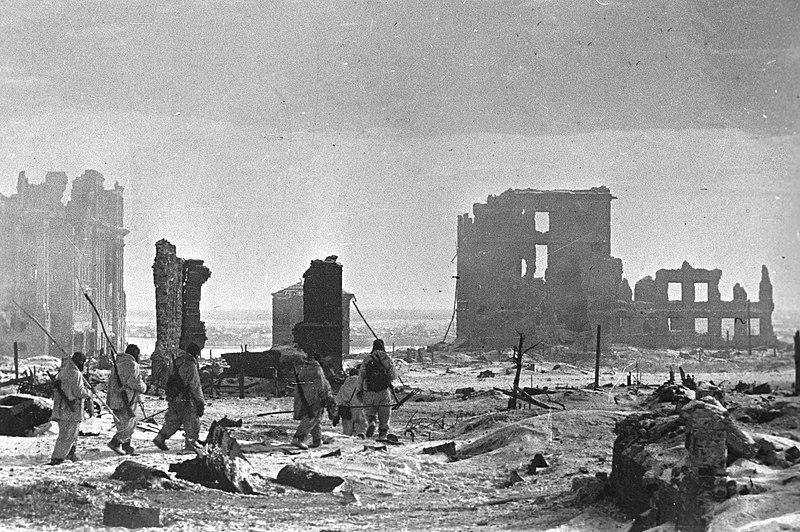 800px rian archive 602161 center of stalingrad after liberation